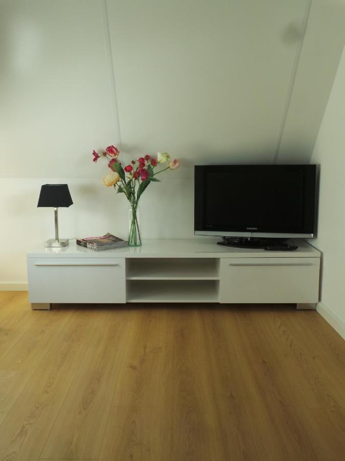 Apartment Short In Mooie Omgeving Kortenhoef.